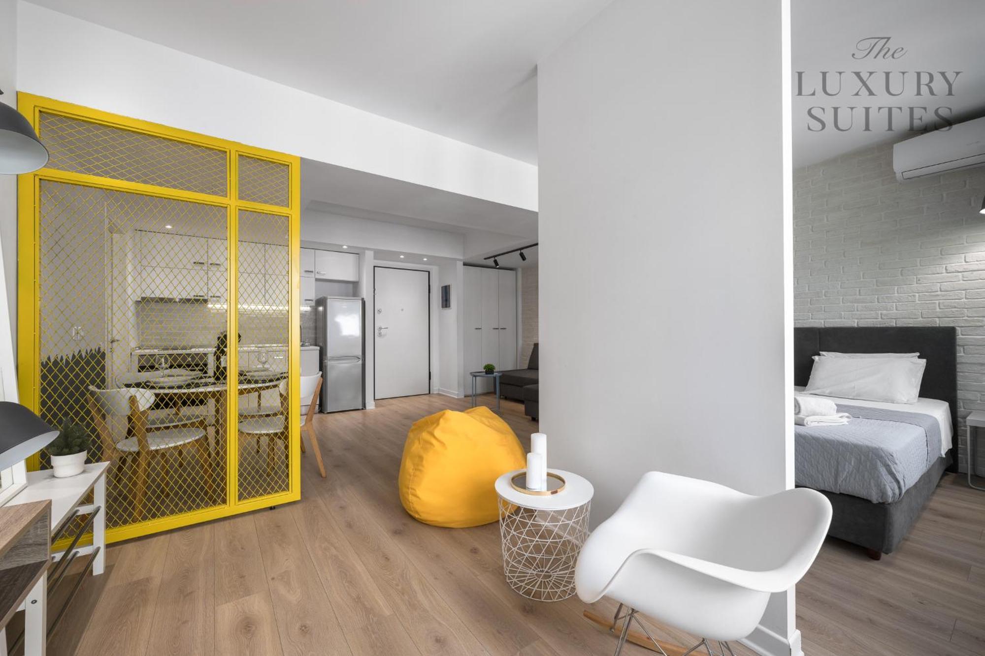 Nyma White Apartments, The Luxury