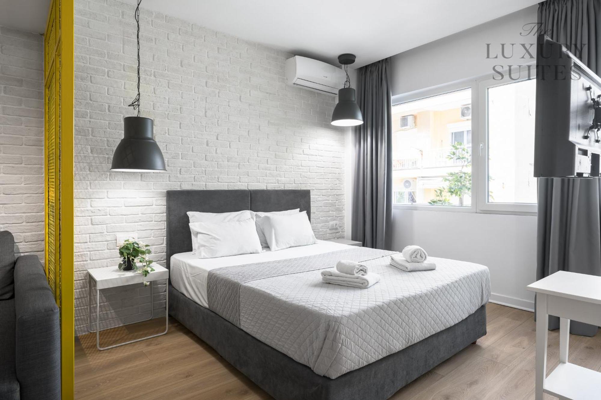 Nyma White Apartments, The Luxury