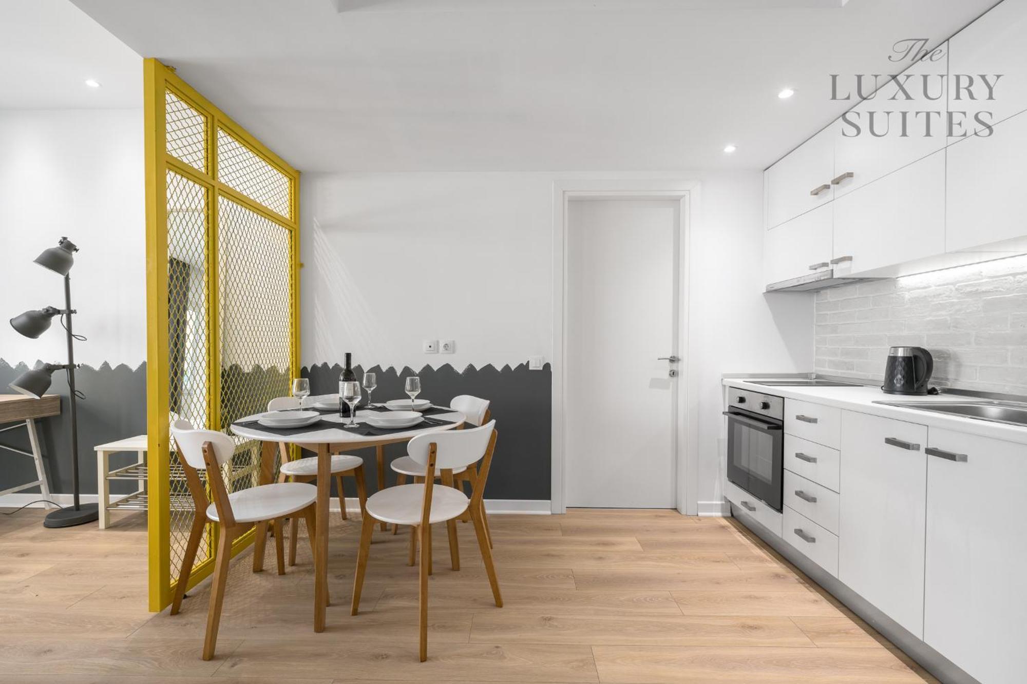 Nyma White Apartments, The Luxury